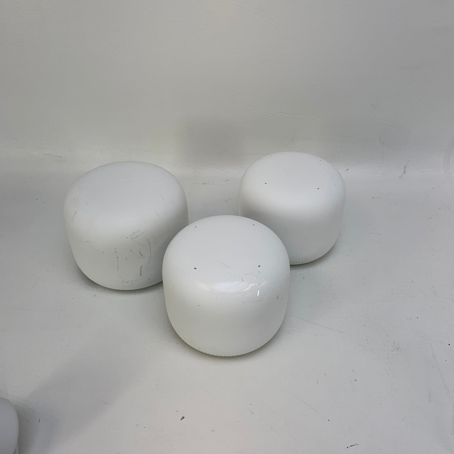 Google Nest AC2200 White Wi-Fi Mesh Router System 3-Point A4R-H2D