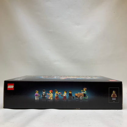 New LEGO Icons Tudor Corner Mini House 10350, 3266 Pieces, 18+