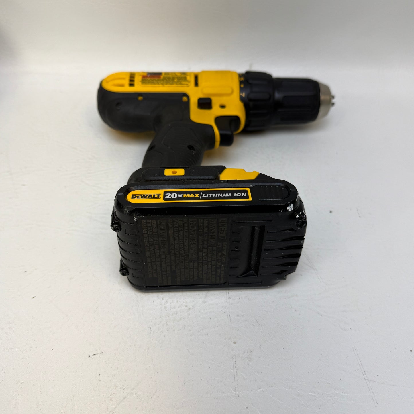 DeWalt DCD771 20V MAX 1/2" (13mm) Cordless Drill Driver
