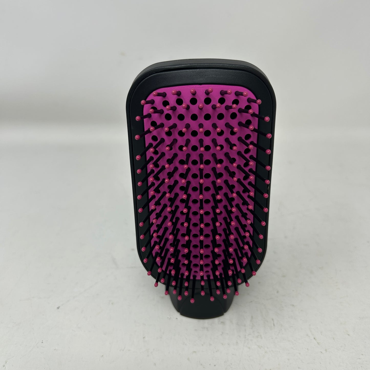 Conair Infiniti Pro The Knot Dr. All-in-One Smoothing Dryer Brush Frizz Defense