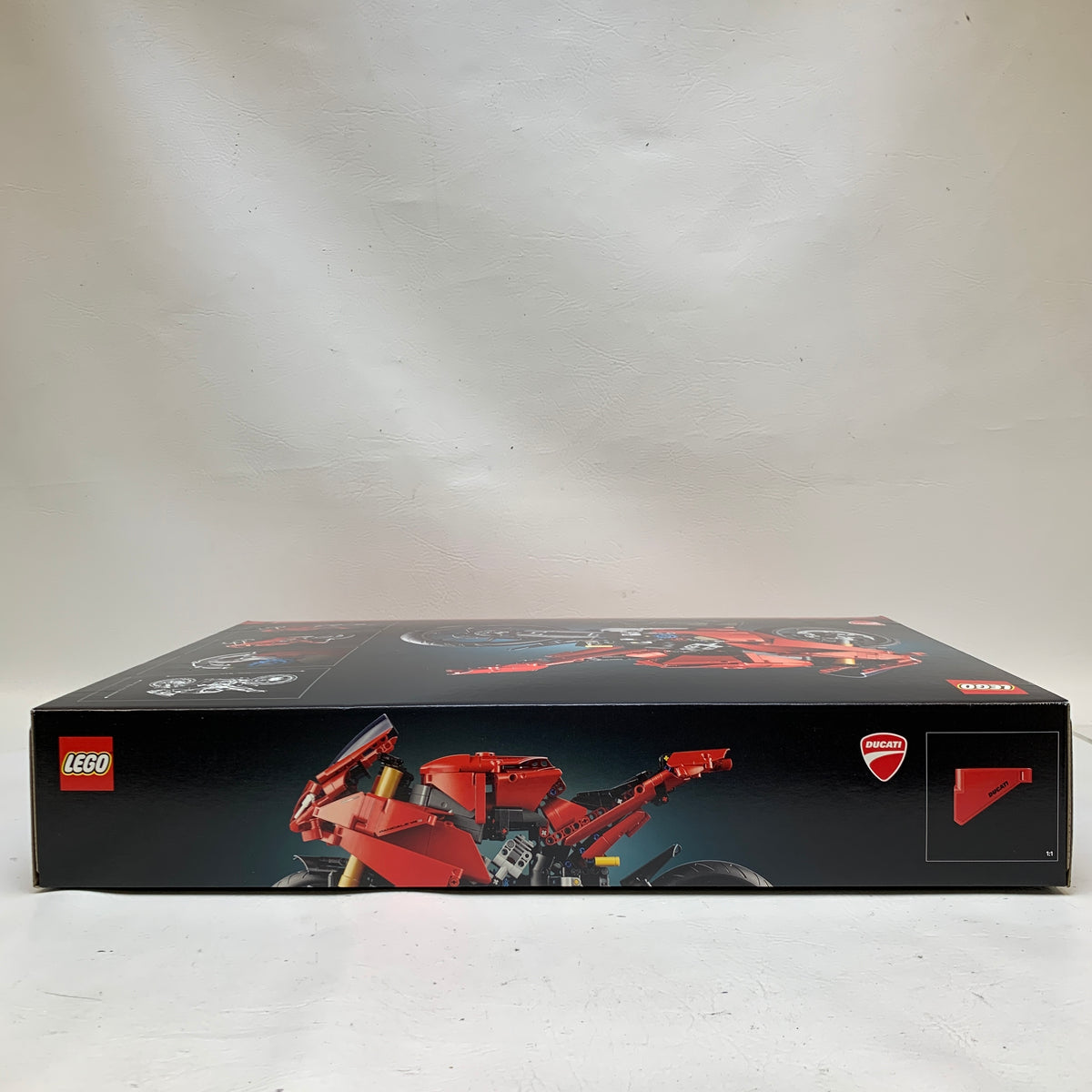 New LEGO Ducati Panigale V4 S 42202 TECHNIC Vehicles 1603pcs