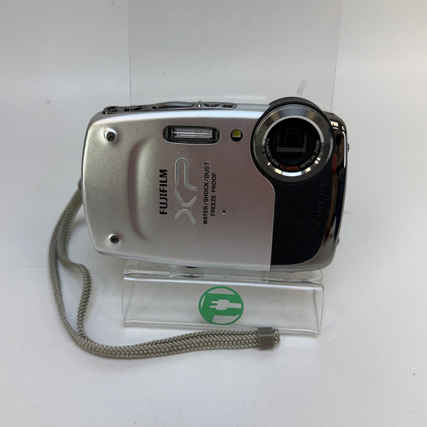 Fujifilm FinePix XP20 14.2MP Compact Digital Camera Silver
