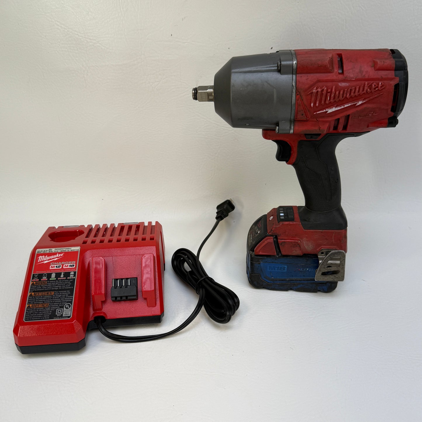 Milwaukee 2767-20 M18 18V 1/2" Square Ring Impact Wrench