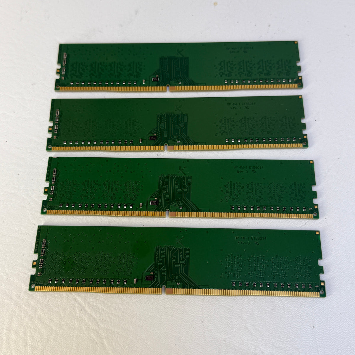 Crucial DDR4-2666 UDIMM 1.2V CL19 32GB (4x8GB) RAM DDR4 2666MHz CT8G4DFS8266