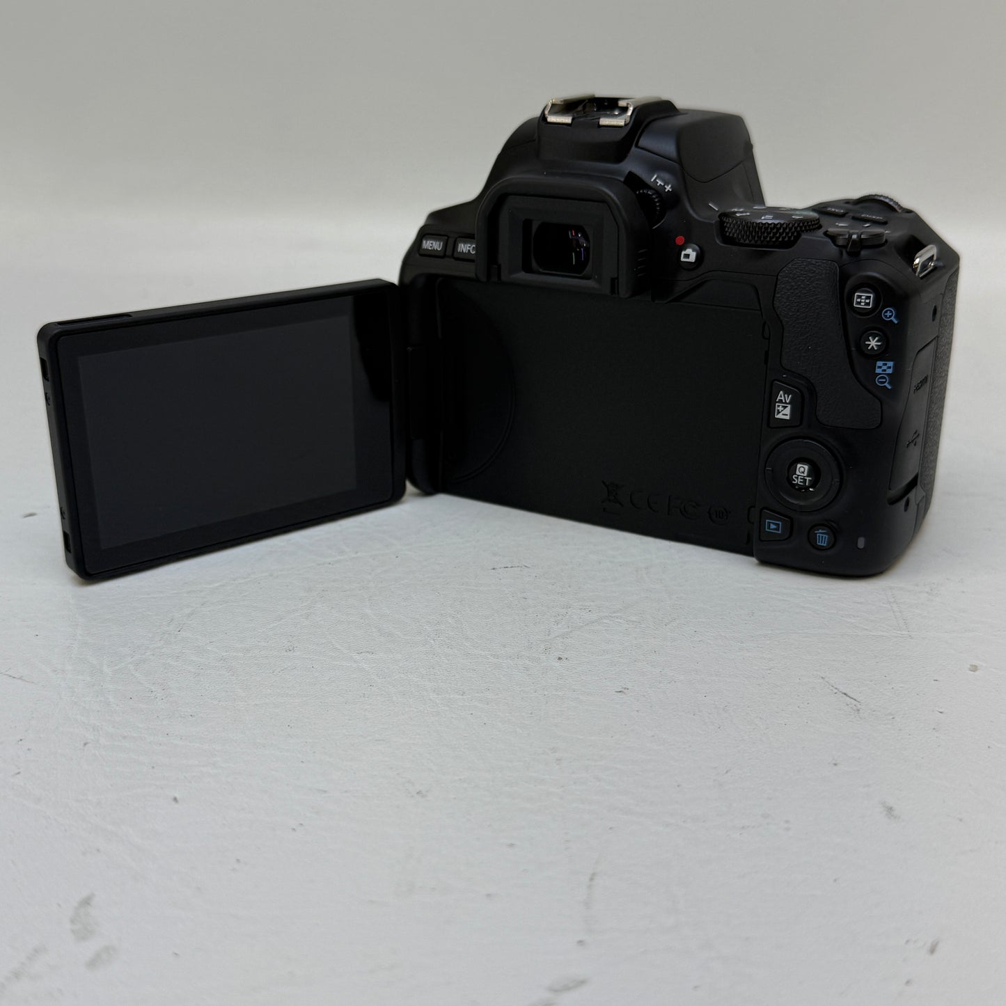 Canon EOS Rebel SL3 24.1MP Digital SLR DSLR Camera w/Canon EF-S 18-55mm f/4-5.6 Lens