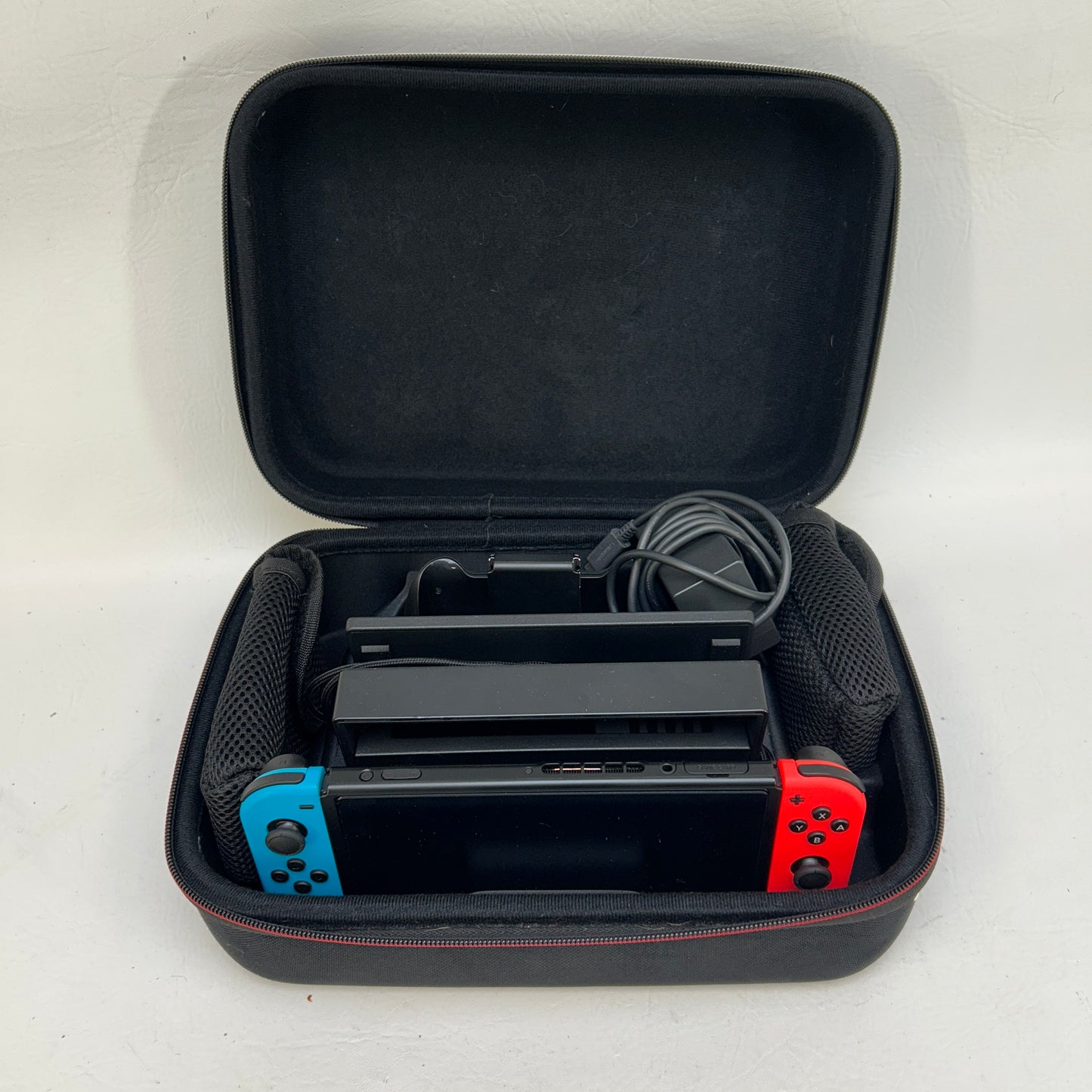 Nintendo Switch v2 Console Gaming System HAC-001(-01)  Red/Blue