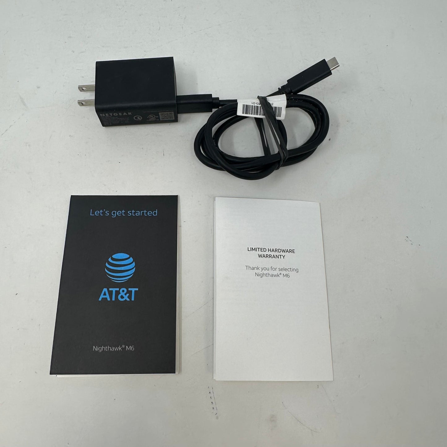 Netgear MR6110 Nighthawk M6 5G WiFi 6 Mobile Hotspot Router