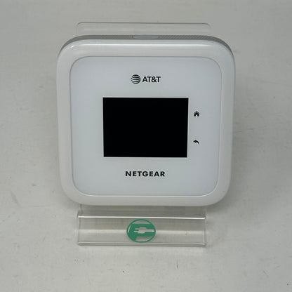 Netgear MR6110 Nighthawk M6 5G WiFi 6 Mobile Hotspot Router