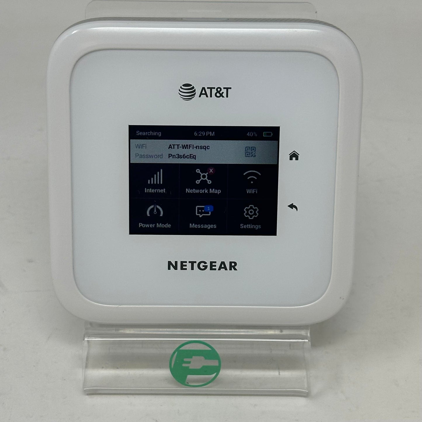 Netgear MR6110 Nighthawk M6 5G WiFi 6 Mobile Hotspot Router