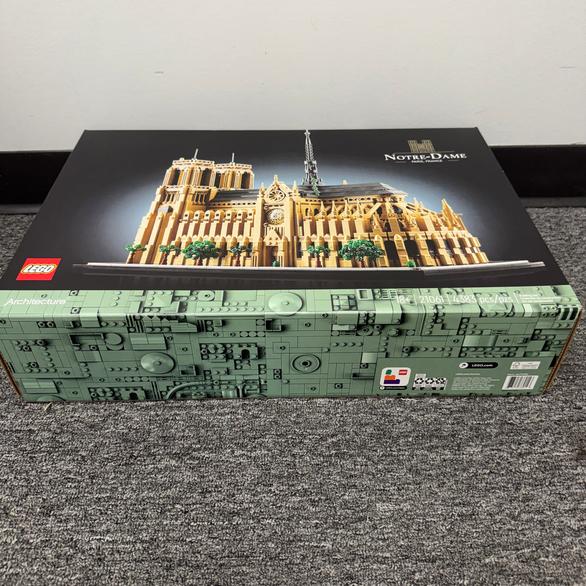 New LEGO Notre-Dame de Paris 21061 Architecture Structural 4383pcs