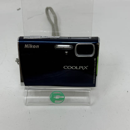 Nikon COOLPIX S51 8.1MP Compact Camera