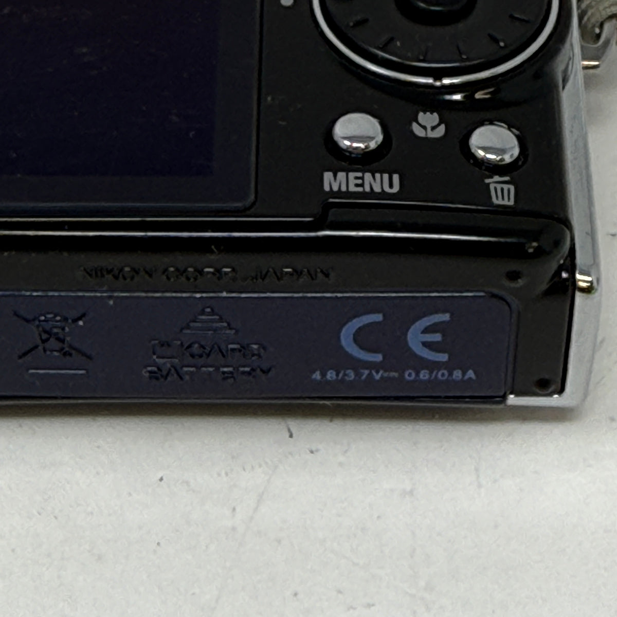 Nikon COOLPIX S51 8.1MP Compact Camera