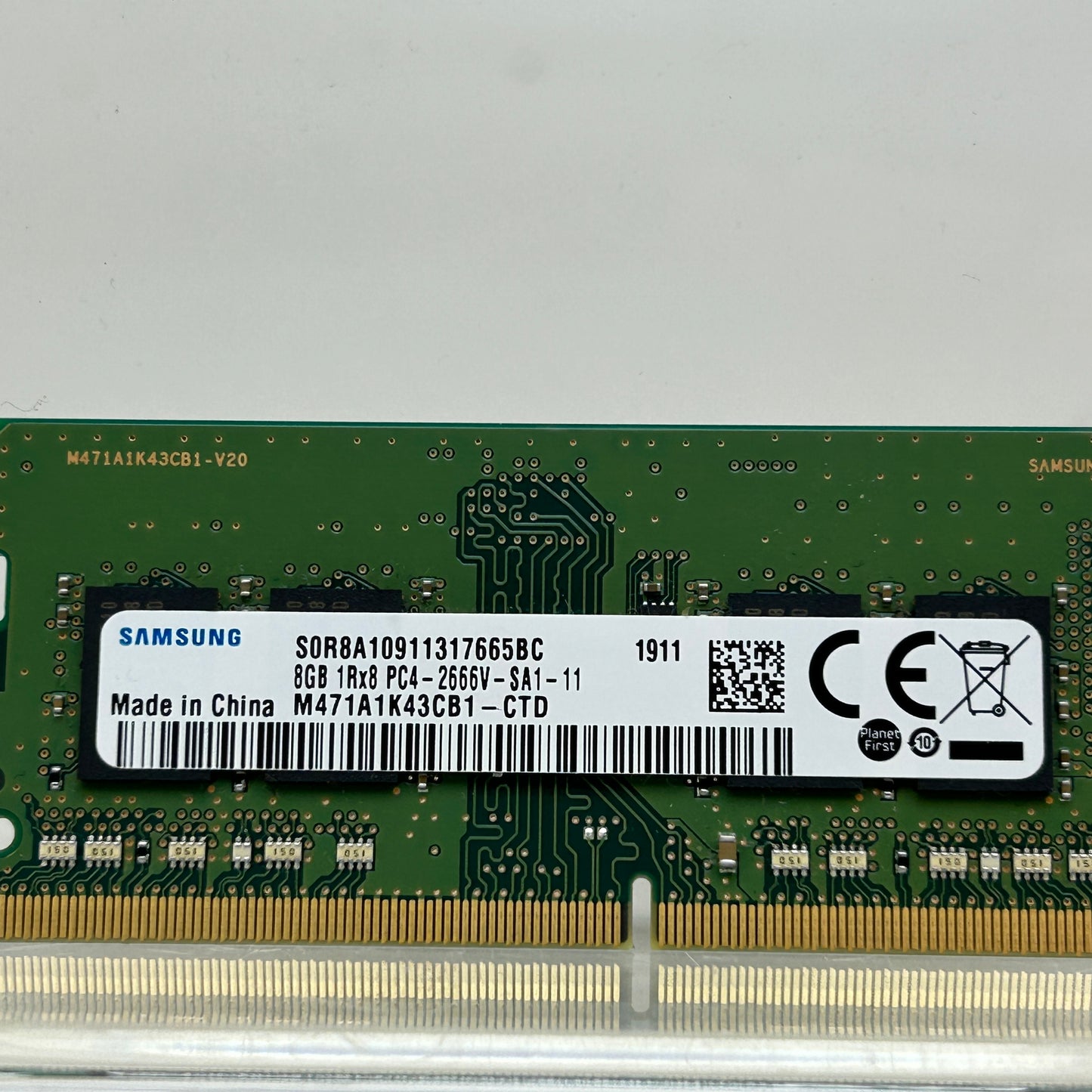 Samsung 8GB DDR4 2666MHz PC4-2666V Laptop RAM SO-DIMM M471A1K43CB1
