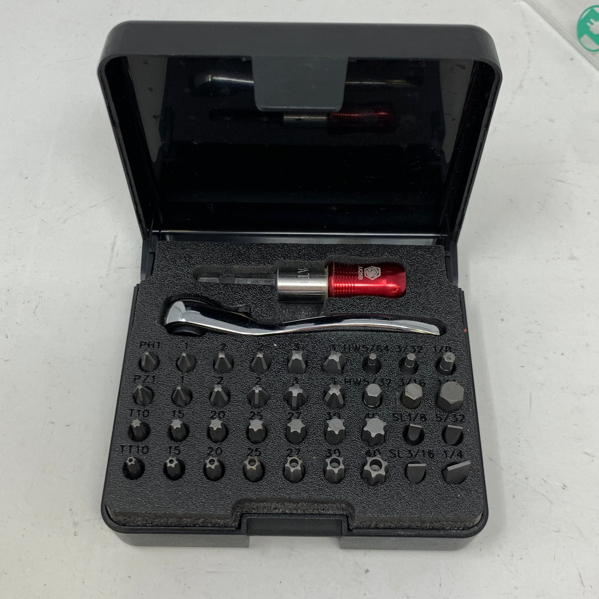 Matco Tools SBIT38A 1/4" Drive 38-Piece Mini Ratchet and Bit Set