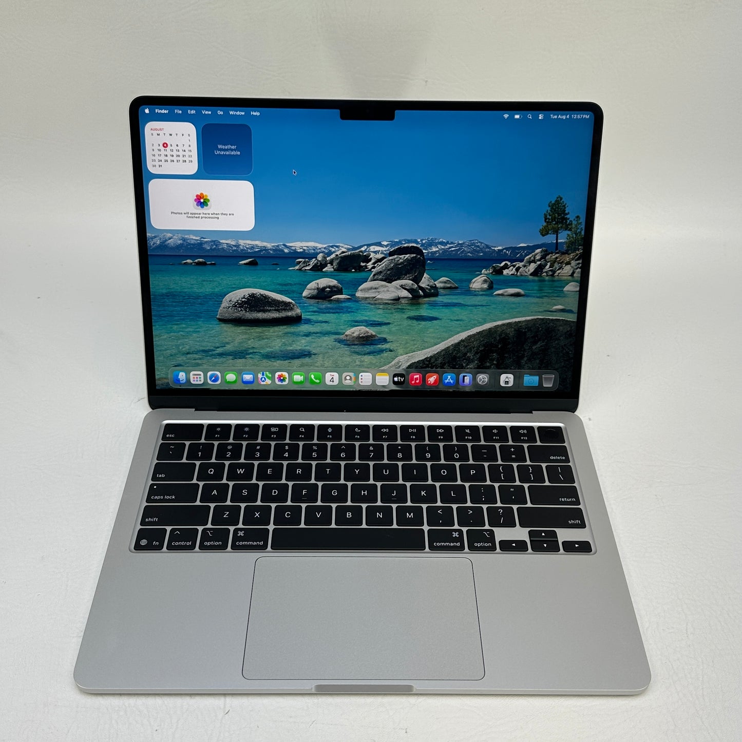 2025 Apple MacBook Air 13.6" M4 8C GPU 4.5GHz 16GB RAM 256GB SSD MW0W3LL/A