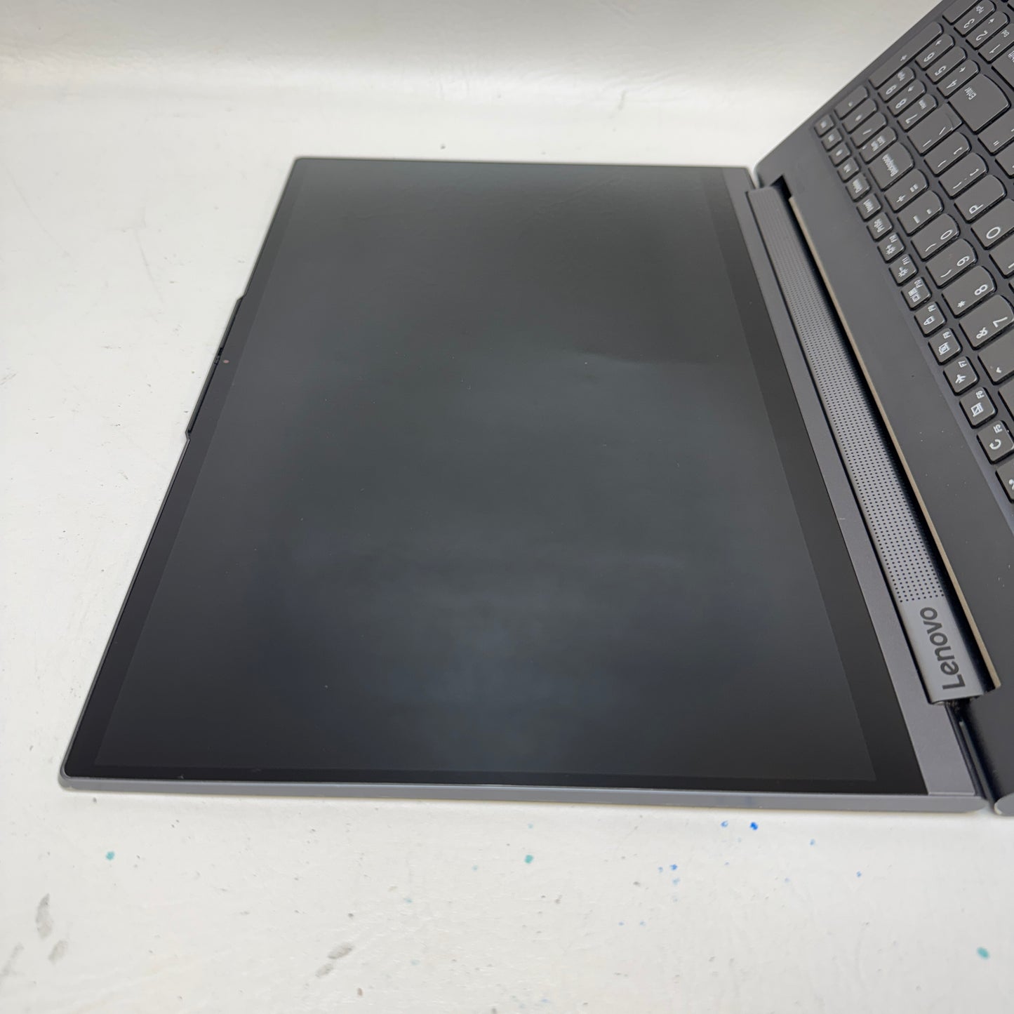Lenovo Yoga C940 15IRH 15.6" i7-9750H 2.6GHz 16GB RAM 1TB SSD GeForce GTX 1650