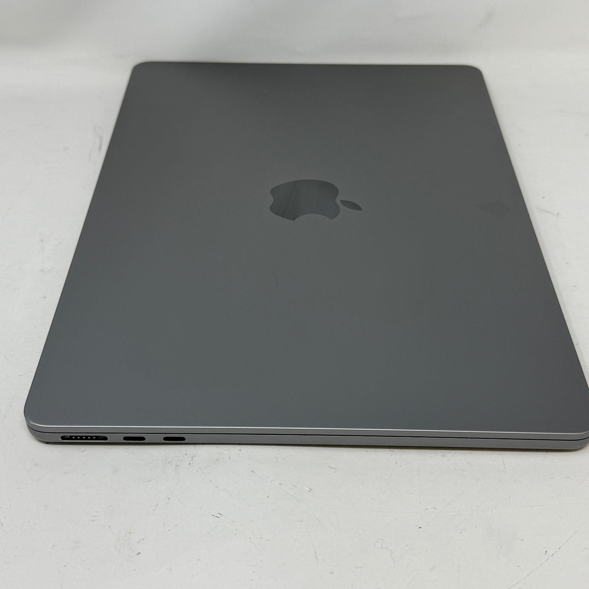 2022 Apple MacBook Air 13.6" M2 8C GPU 3.5GHz 8GB RAM 256GB SSD MLXW3LL/A