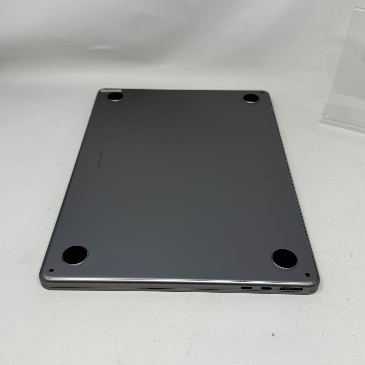 2022 Apple MacBook Air 13.6" M2 8C GPU 3.5GHz 8GB RAM 256GB SSD MLXW3LL/A