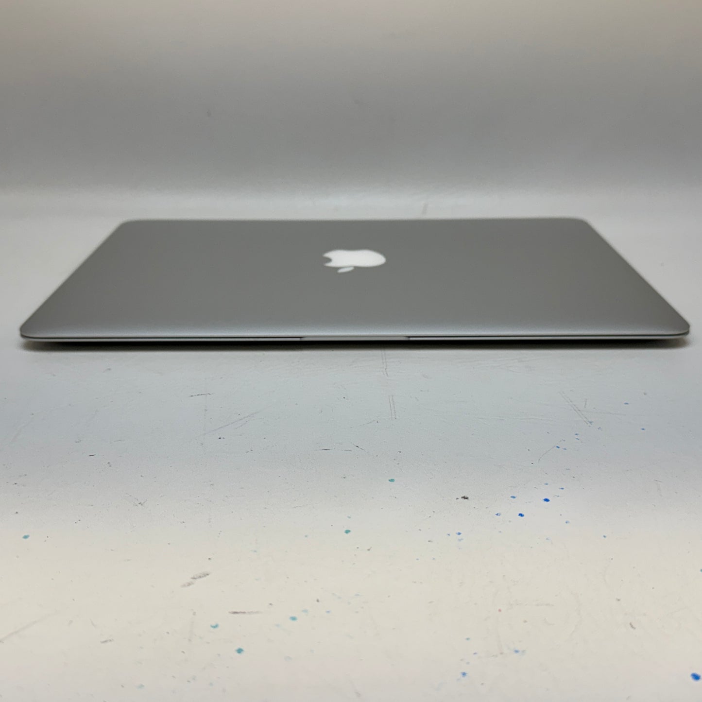 2017 Apple MacBook Air 13.3" i5 1.8GHz 8GB RAM 256GB SSD Silver A1466