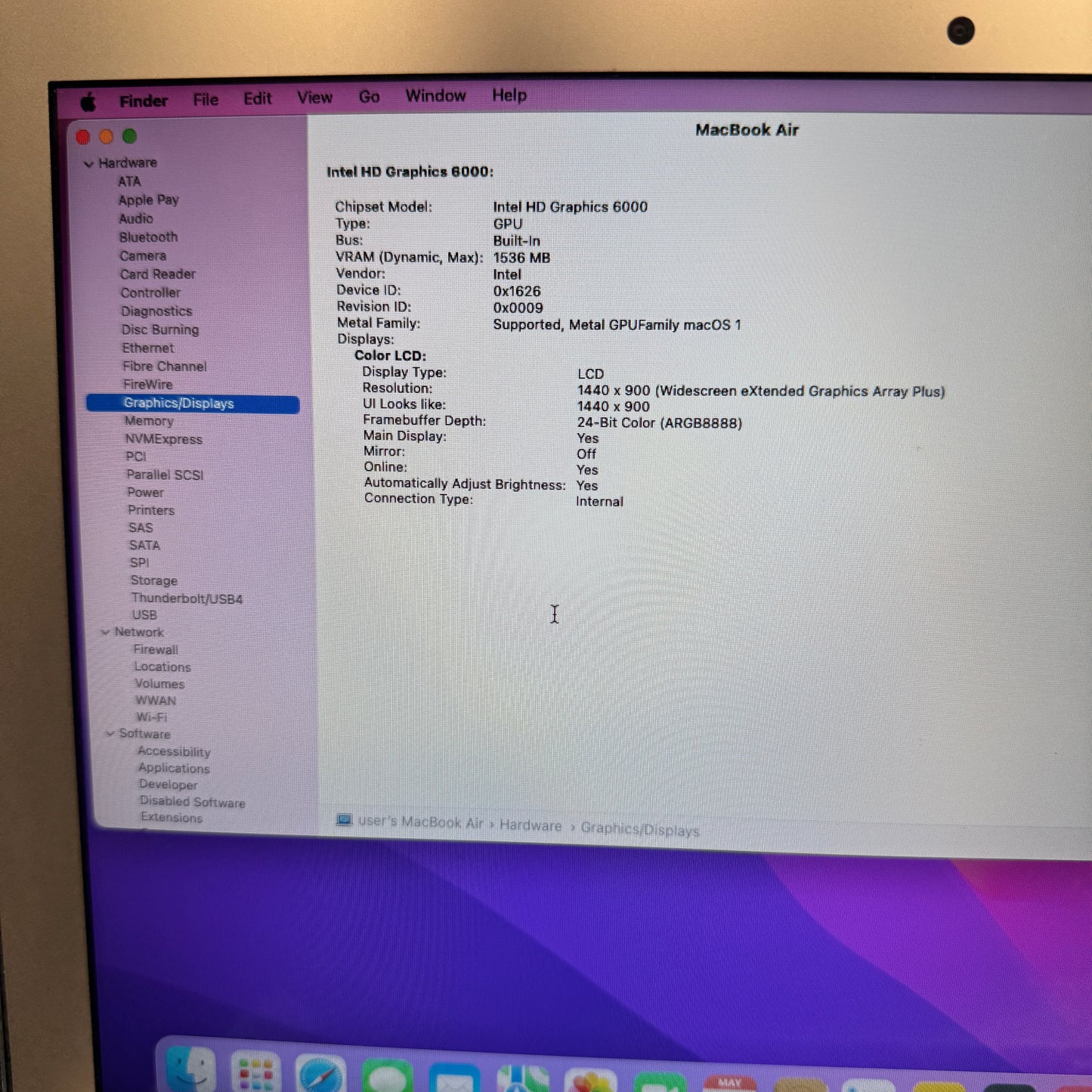 2017 Apple MacBook Air 13.3" i5 1.8GHz 8GB RAM 256GB SSD Silver A1466
