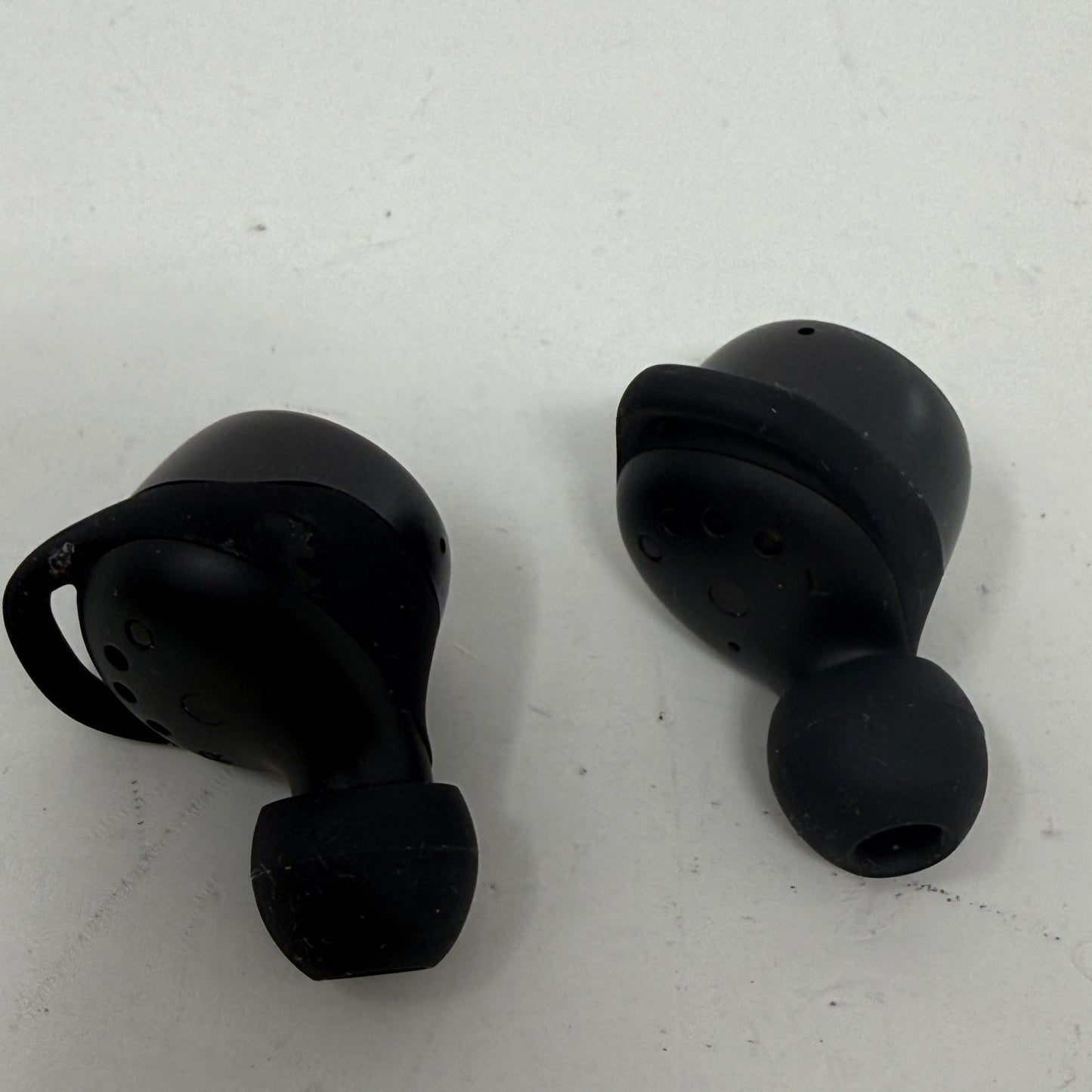 JBL Live300TWS In-Ear Wireless Earbuds Black