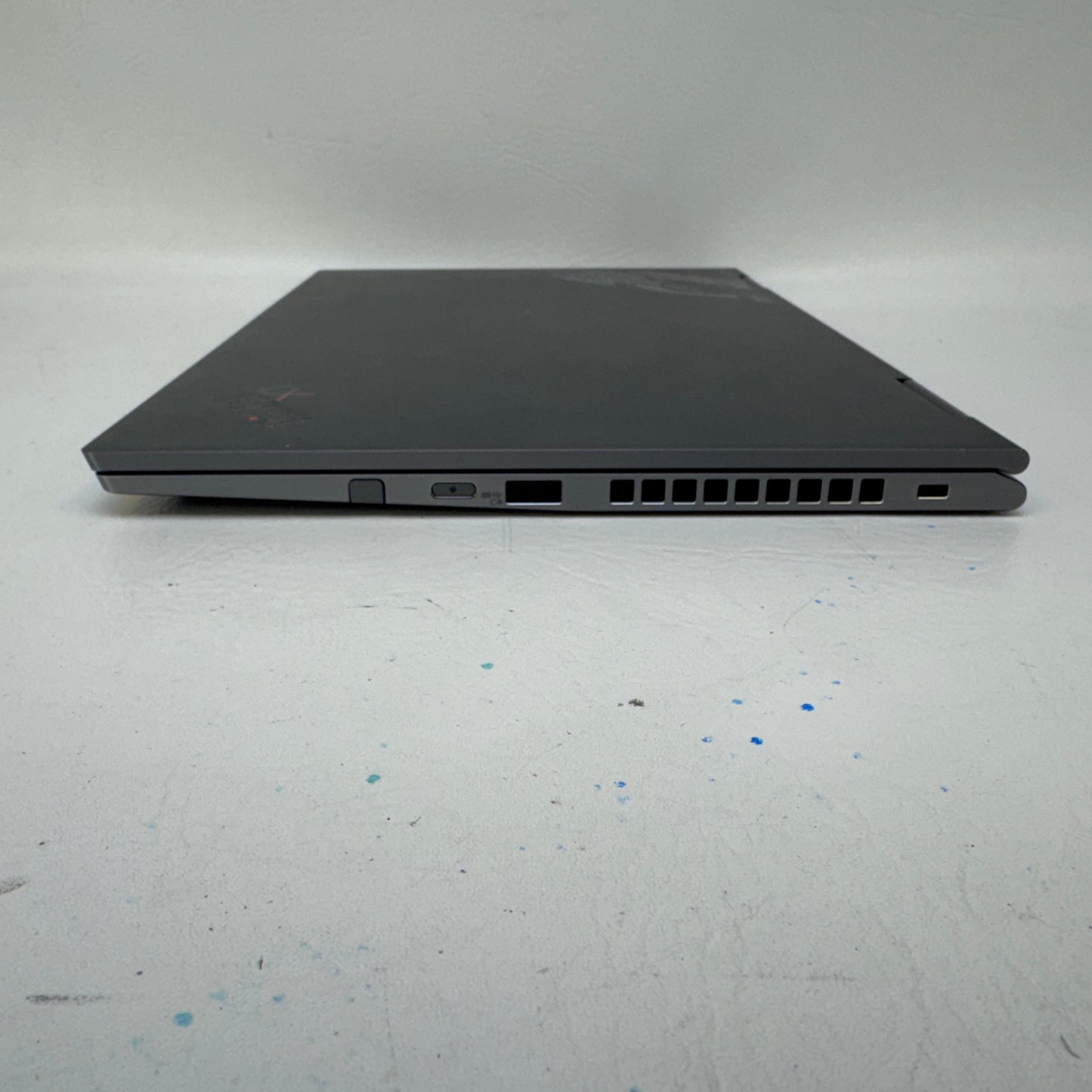 Lenovo ThinkPad X1 Yoga Gen 4 TP00110A 14" i7-10510U 1.8GHz 16GB RAM 512GB SSD