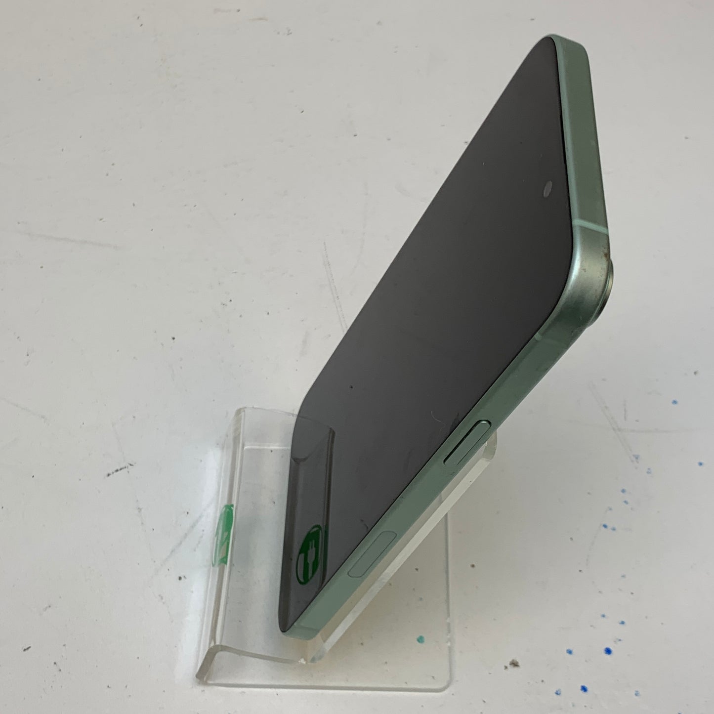 Factory Unlocked Apple iPhone 15 Plus 128GB Green MTXW3LL/A