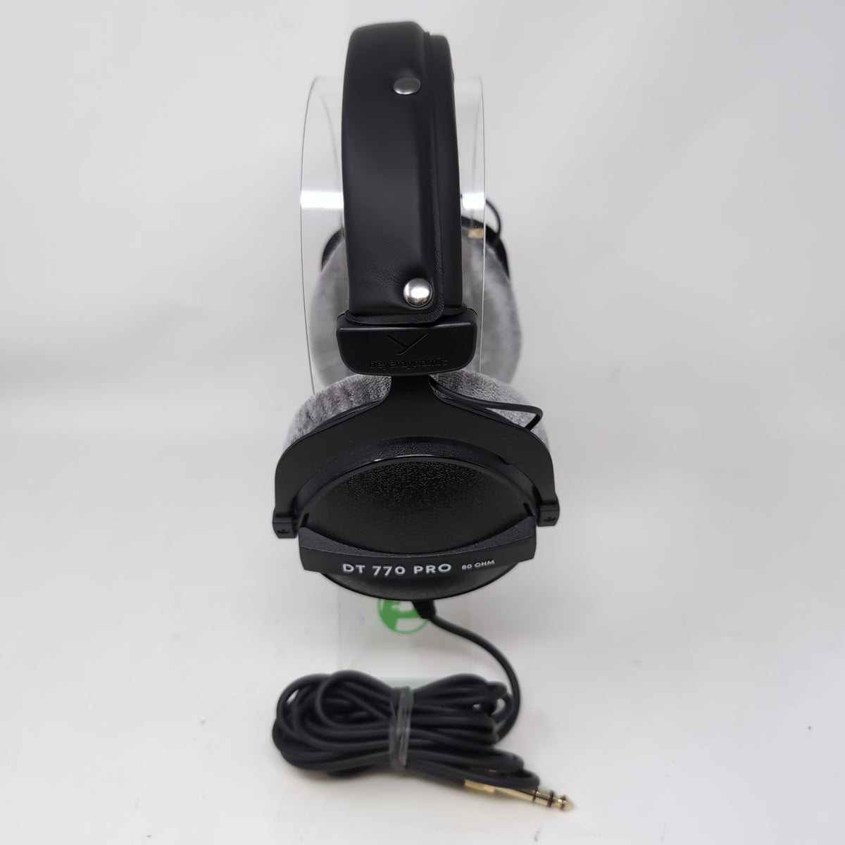 Beyerdynamic DT 770 Pro Wired Over-Ear Headphones Black 459046