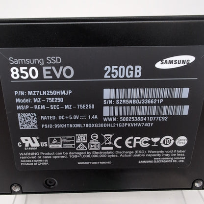 Samsung 2.5" 850 EVO 250GB SATA III 6Gbps SSD MZ-75E250