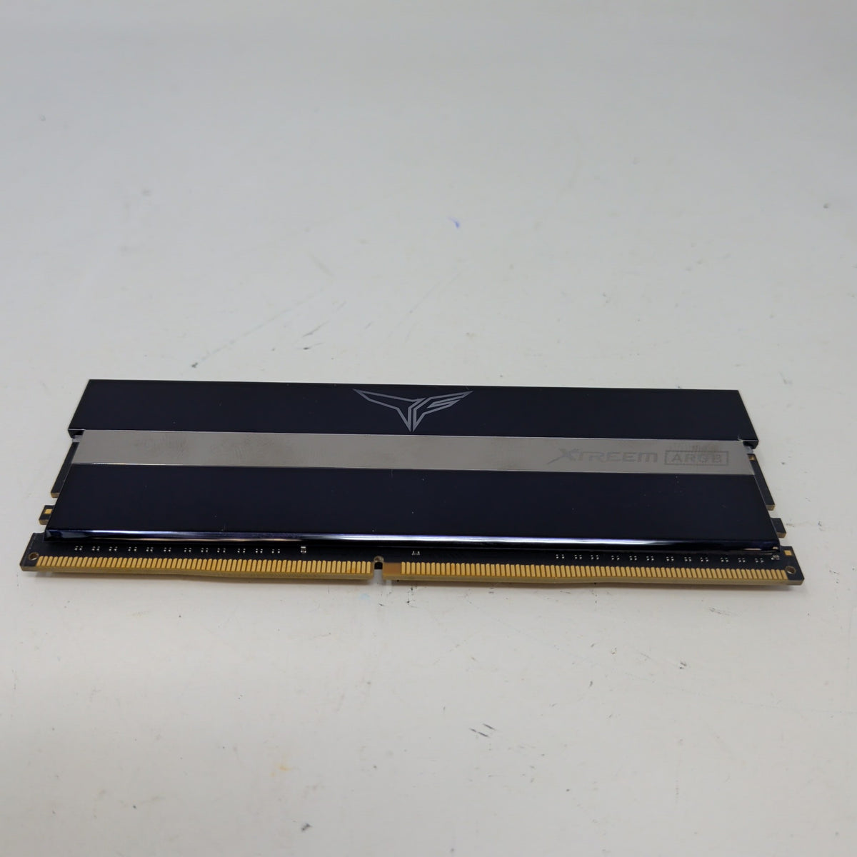 TeamGroup T-Force Xtreem ARGB 32GB (2x16GB) RAM DDR4 2400MHz 