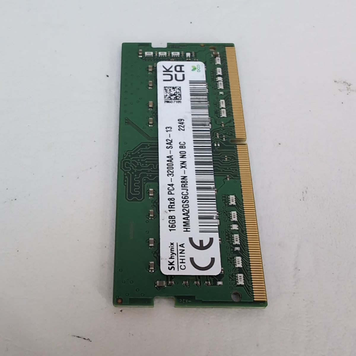 SK Hynix 1Rx8 PC4-3200AA-SA2-13 16GB (1x16GB) RAM DDR4 3200MHz HMAA2GS6CJR8N
