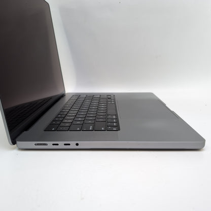 2021 Apple MacBook Pro 16" M1 Max 32C GPU 3.2GHz 32GB RAM 2TB SSD A2485
