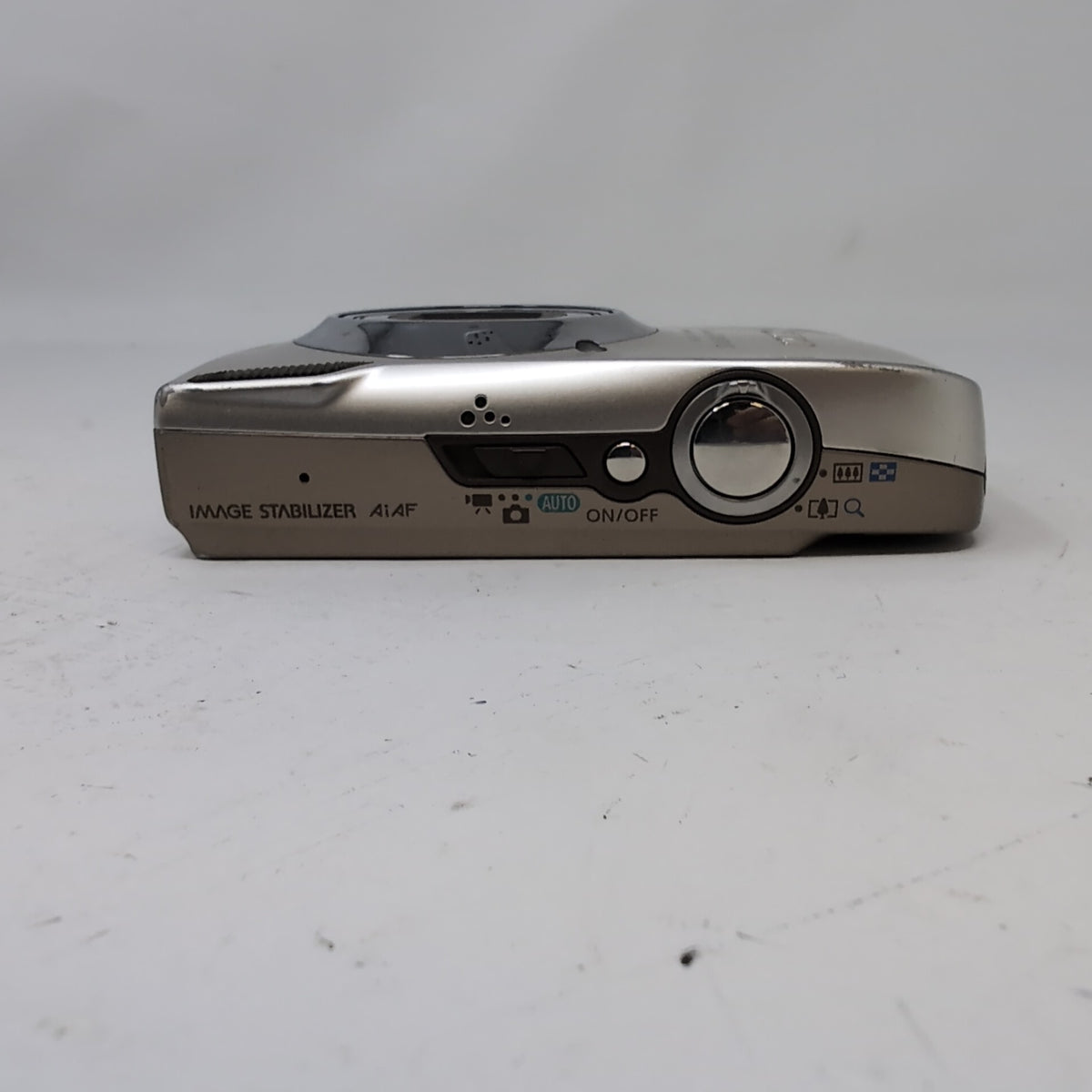 Canon PowerShot SD970 IS 12.1MP Compact Digital Camera 