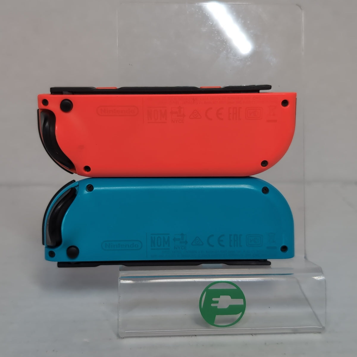 Nintendo Switch v1 Console Gaming System HAC-001 Red/Blue