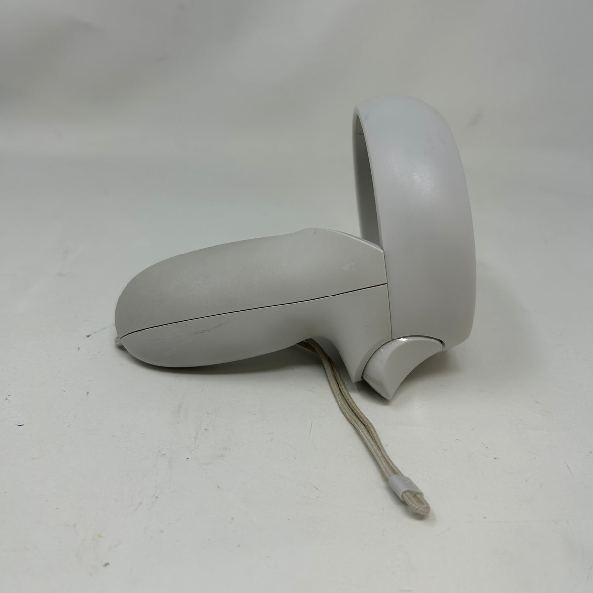 Meta Oculus Quest 2 Right Hand Touch Controller White Only