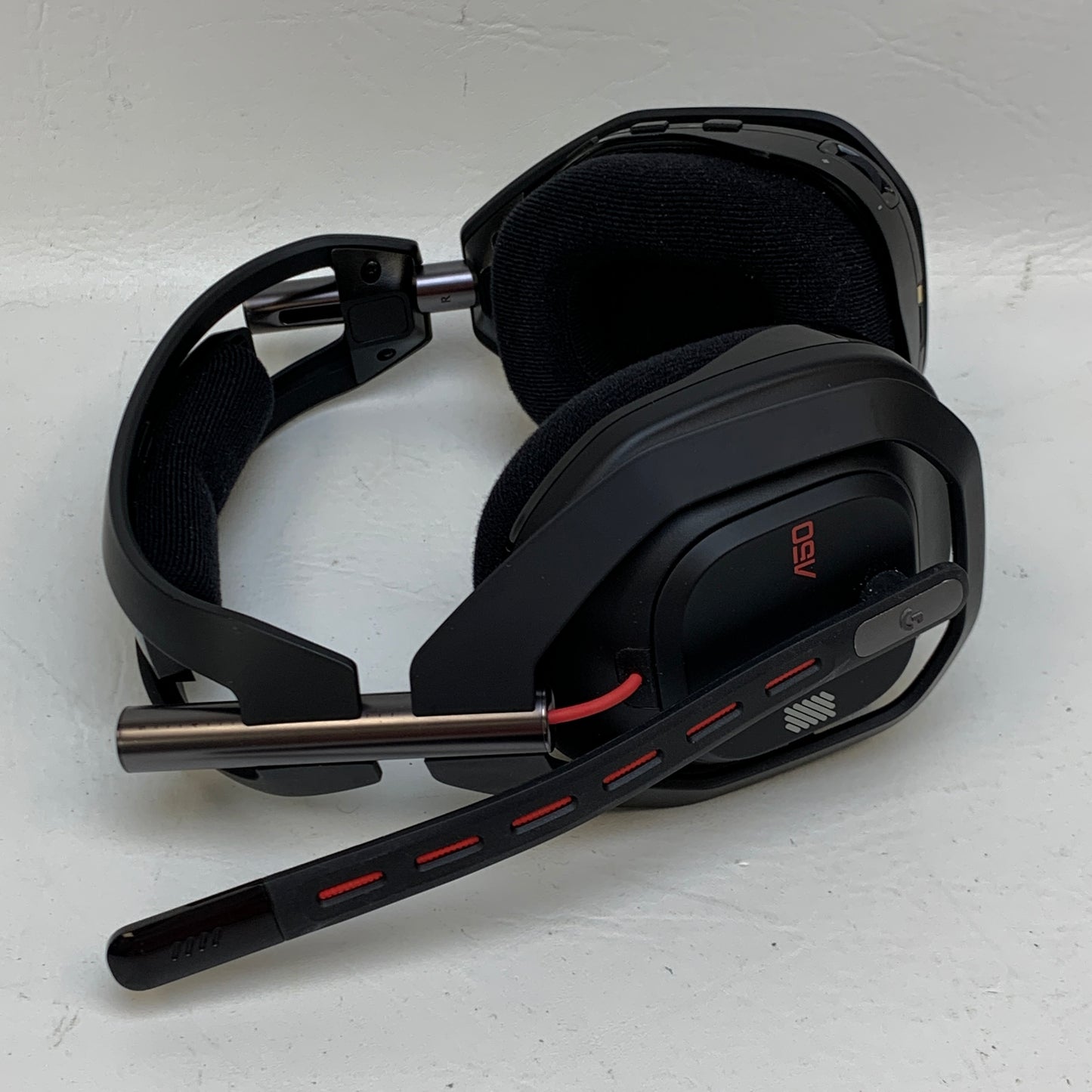 Logitech Astro A50 Wireless Headset + Base Station PS5 PS4 PC Black