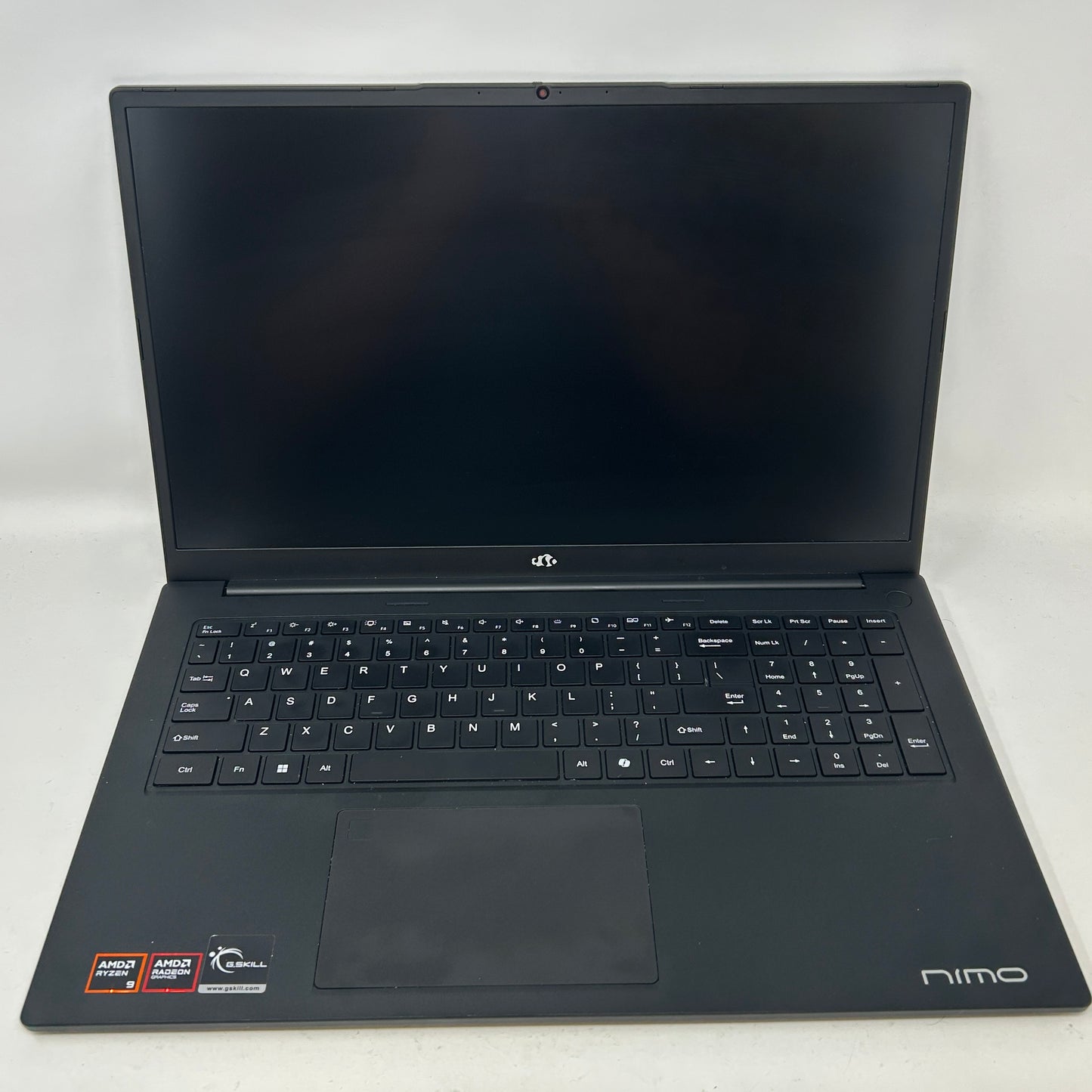 Nimo N175 17.3" Ryzen 9 8945HS 4.0GHz 16GB RAM 1TB SSD