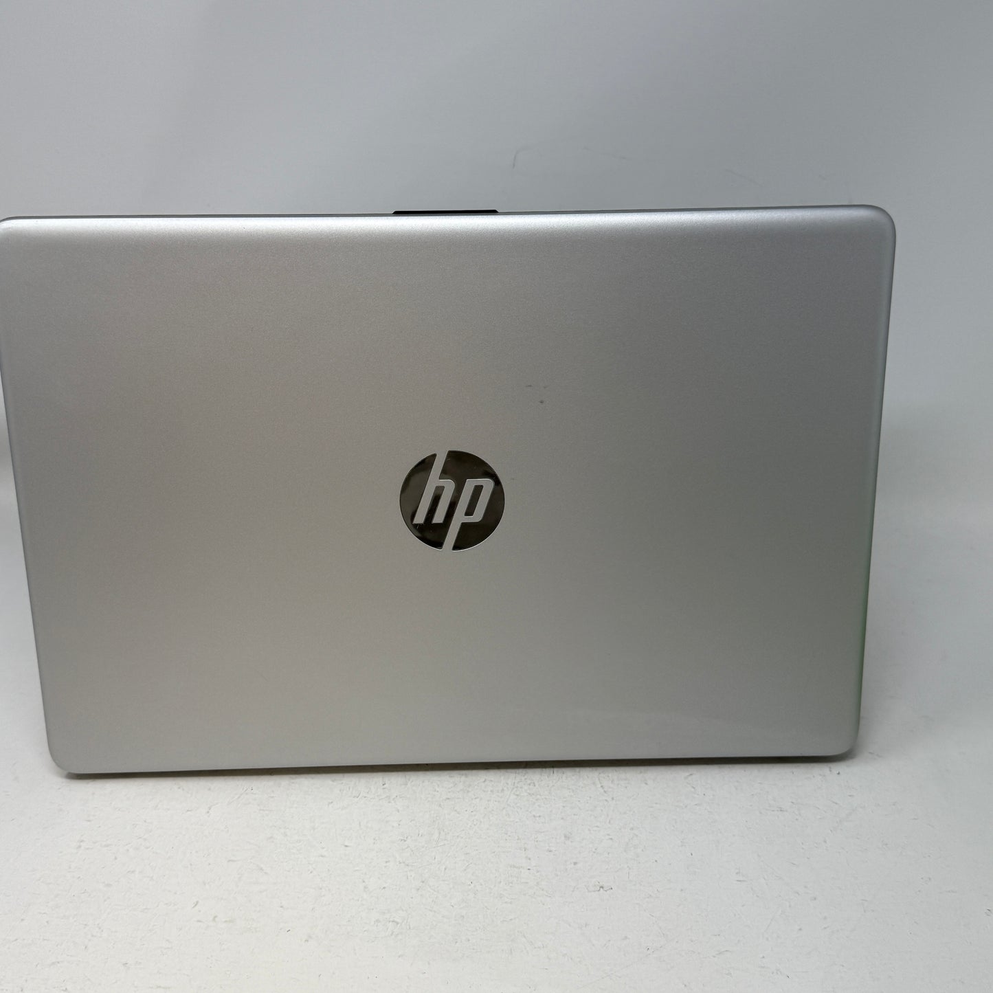 HP Laptop 15-DW1033DX 15.6" Celeron N4020 1.1GHz 16GB RAM 1TB SSD