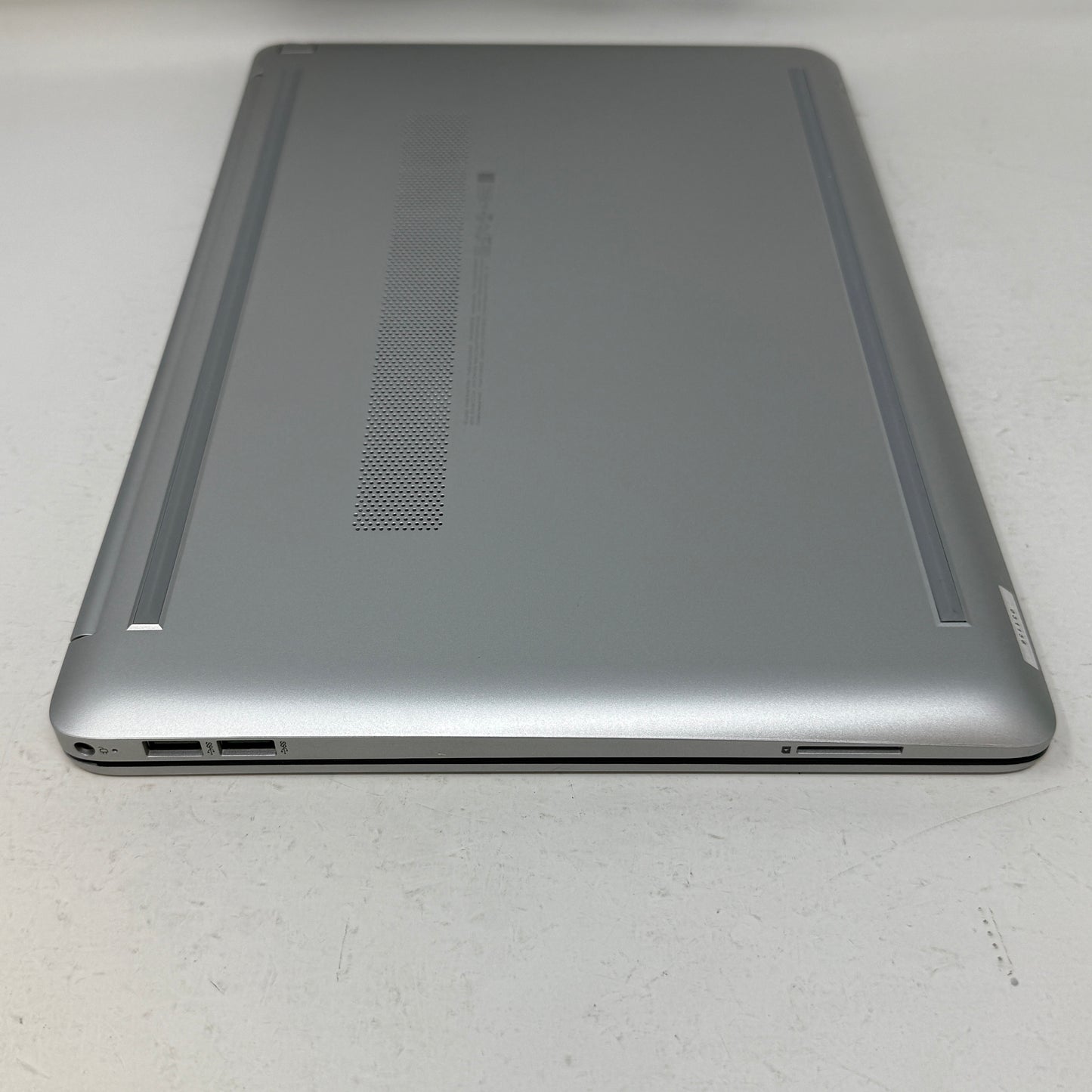 HP Laptop 15-DW1033DX 15.6" Celeron N4020 1.1GHz 16GB RAM 1TB SSD