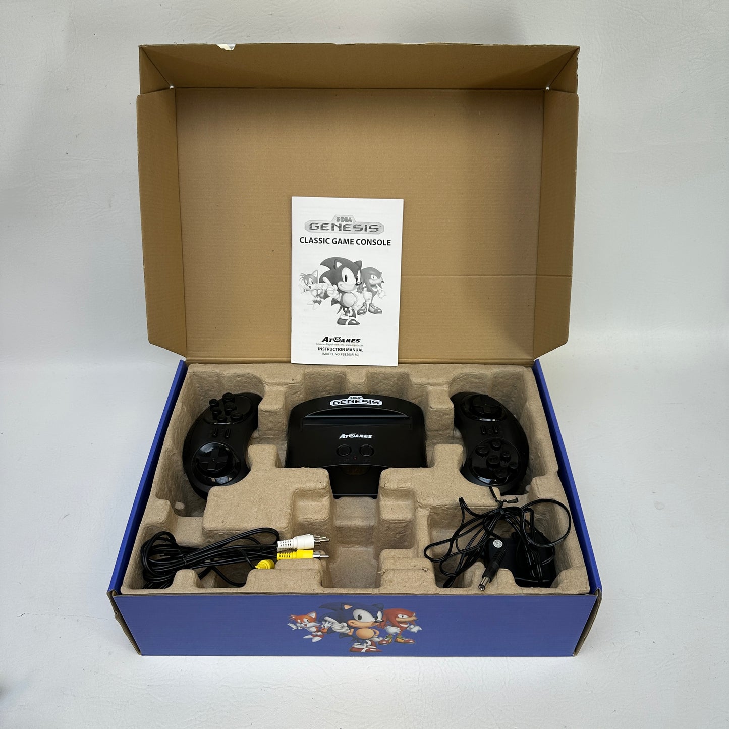 SEGA Genesis Classic Game Console Games Black FB8200R-80