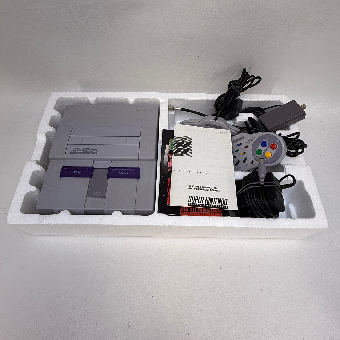 Super Nintendo Entertainment System SNES Console Gaming System SNS-001 Gray