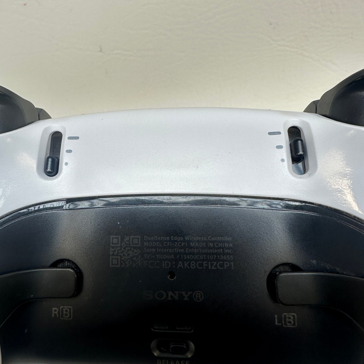 Sony Playstation 5 PS5 DualSense Edge Wireless Controller White/Black CFI-ZCP1