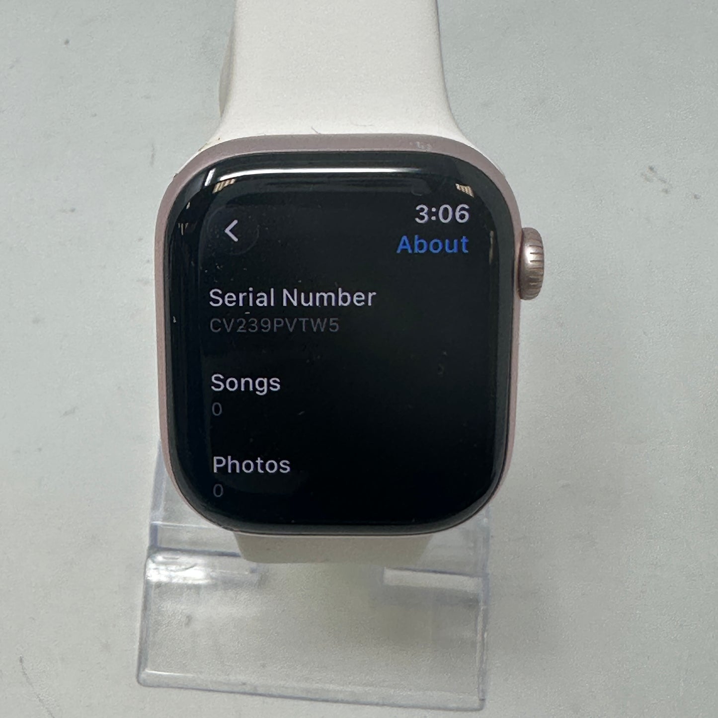 Unlocked Apple Watch Series 11 42MM Rose Gold Aluminum White Sport Band MF8E4LW/A