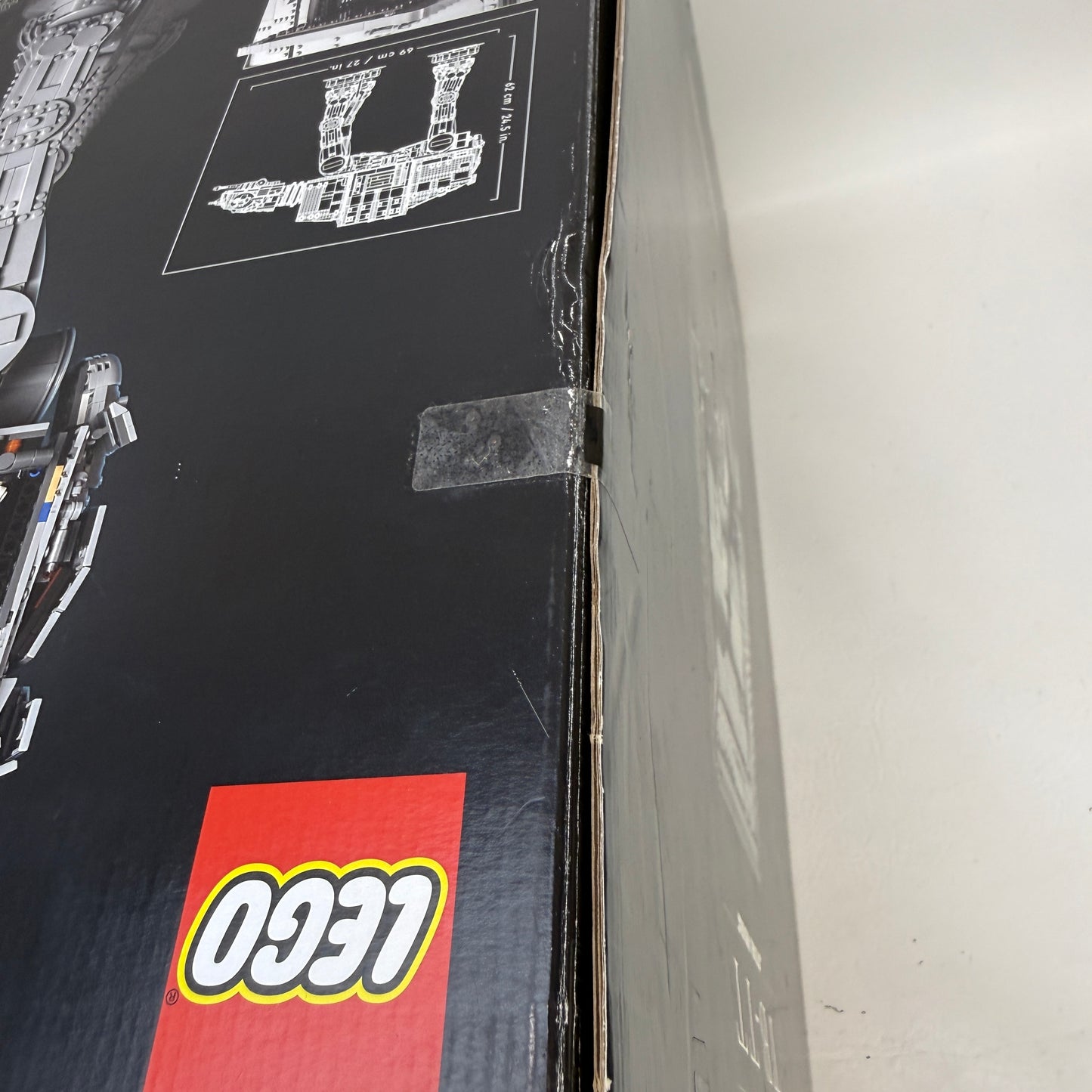 New LEGO 75313 Star Wars Ultimate Collector Series