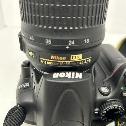 Nikon D5000 12.3MP Digital SLR DSLR Camera