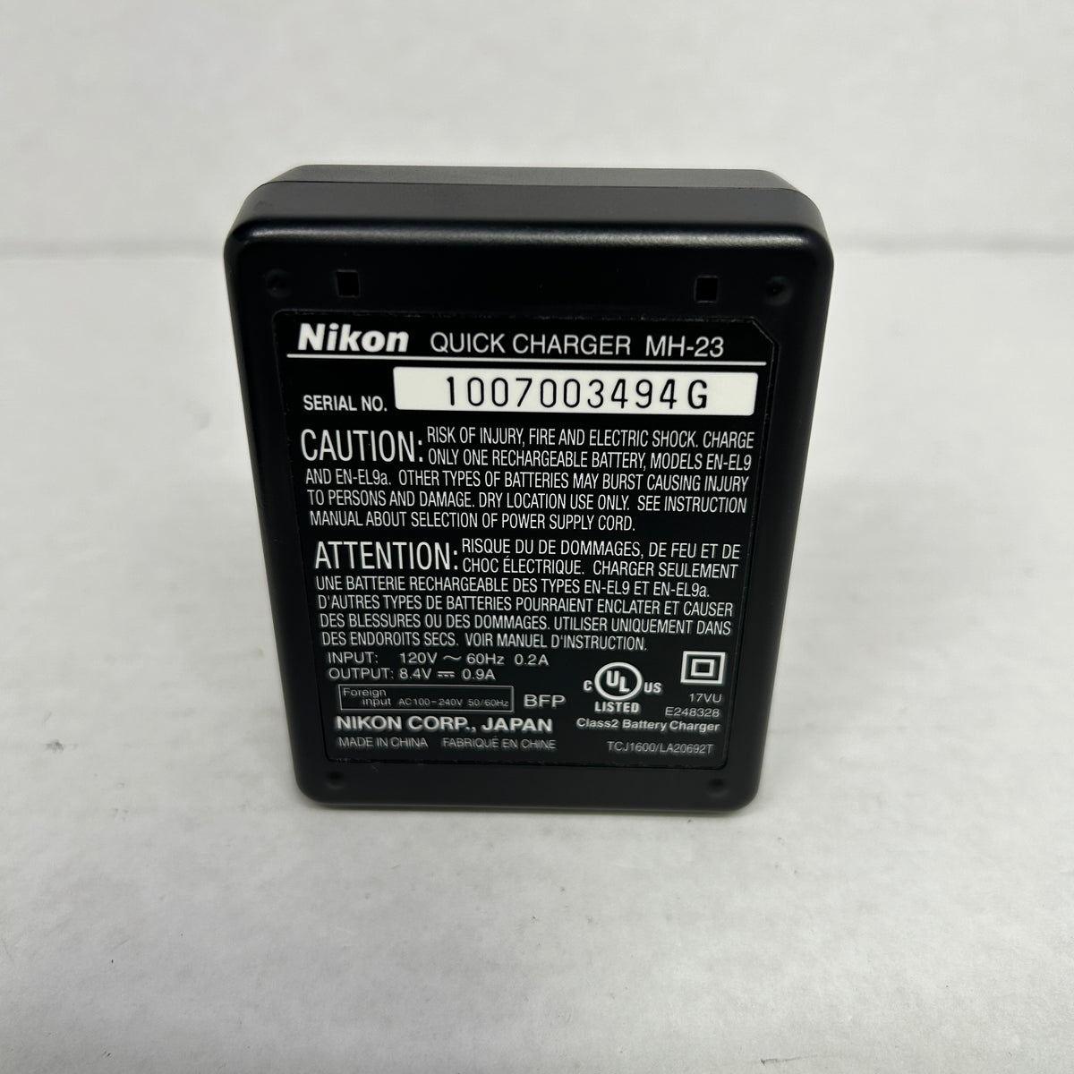 Nikon D5000 12.3MP Digital SLR DSLR Camera