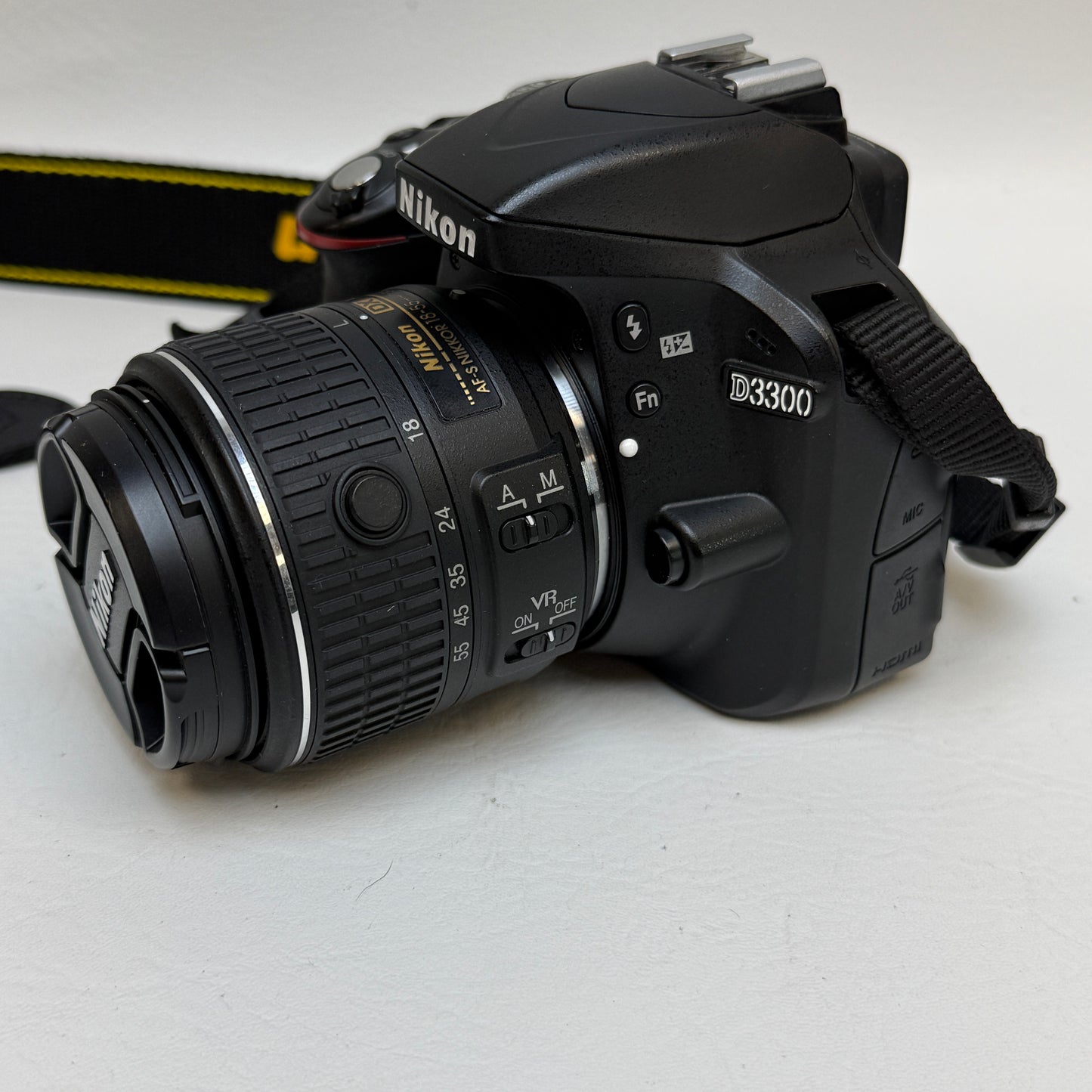 Nikon D3300 24.2MP Digital SLR DSLR Camera w/ Nikon 18-55mm Lens