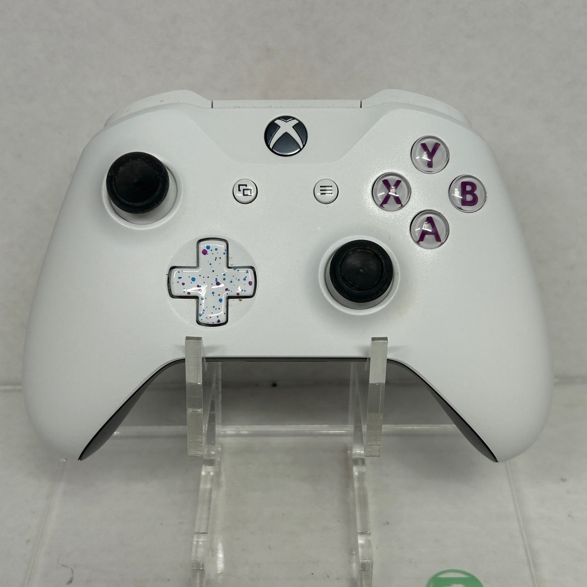 Microsoft Xbox One X 1TB Console Gaming System White 1787