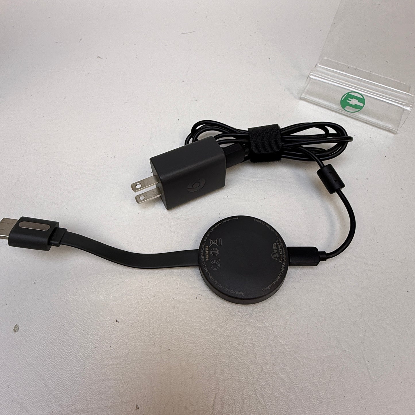 Google  NC2-6A5  Chromecast (2nd Generation)