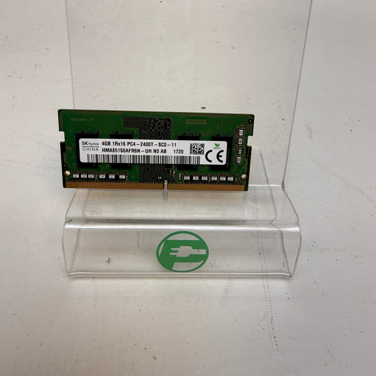 SK Hynix HMA851S6AFR6N 4GB RAM DDR4 2400MHz